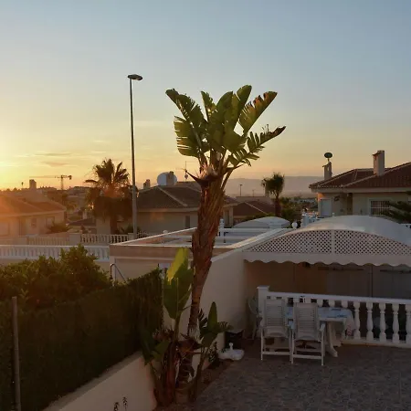 Large With Private Pool And Five Bedrooms In *