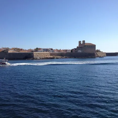 Large With Private Pool And Five Bedrooms In Villa