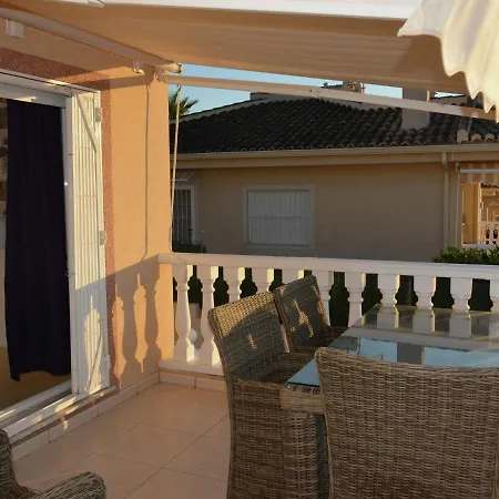 Large With Private Pool And Five Bedrooms In *